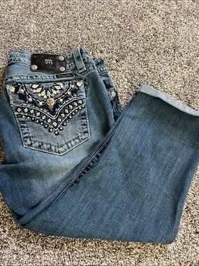 Miss Me Signature Cuff Capri Miss Me Denim Capri Jeans